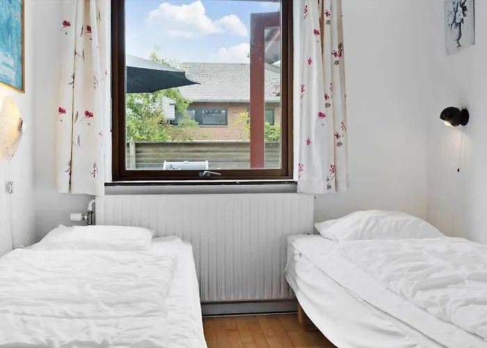 0250-romo-engvej-8 *